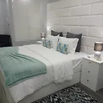 Aparthotel Casa Rua Velha 3*