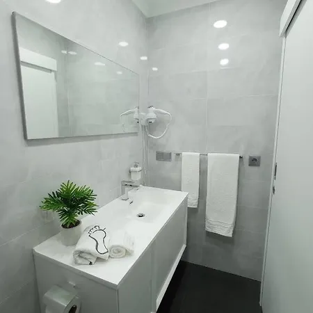 Casa Rua Velha 4*