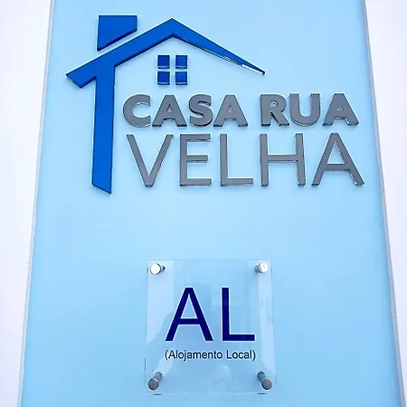 Casa Rua Velha